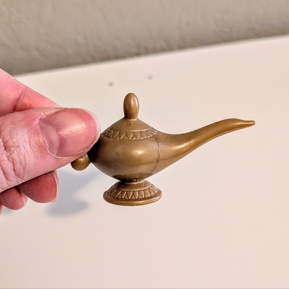 Disney Aladdin and Jasmine Figurine Collection - Picture 13 of 16
